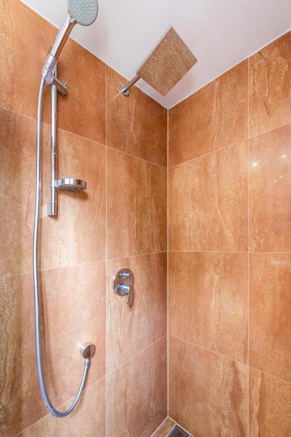 Luxury Apartment Set Split Bagian luar foto