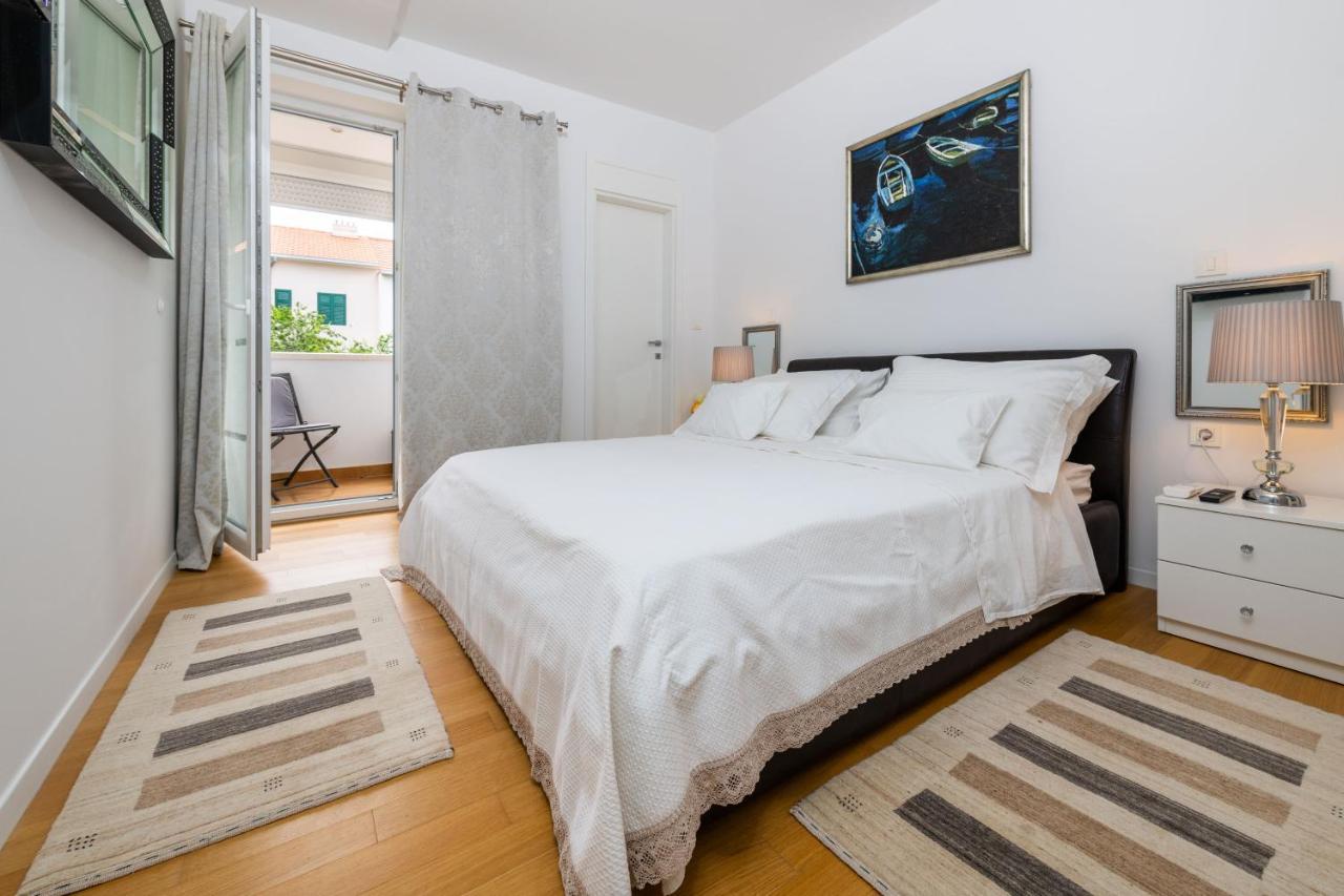 Luxury Apartment Set Split Bagian luar foto